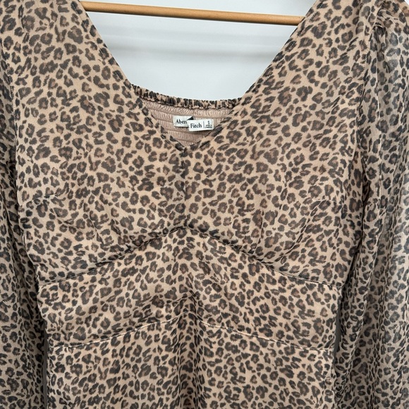 Abercrombie & Fitch Long Sleeve Ruffle Hem Mini Dress Leopard Print Smocked - Picture 4 of 12